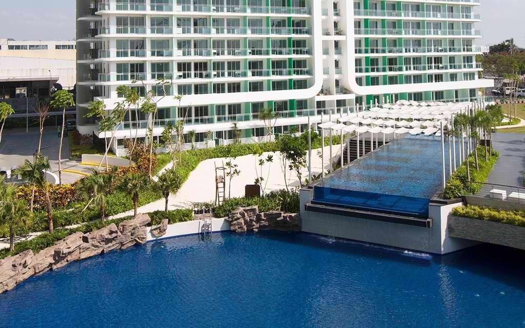 Azure Urban Beach Resort Manila By Radlett Eksteriør billede