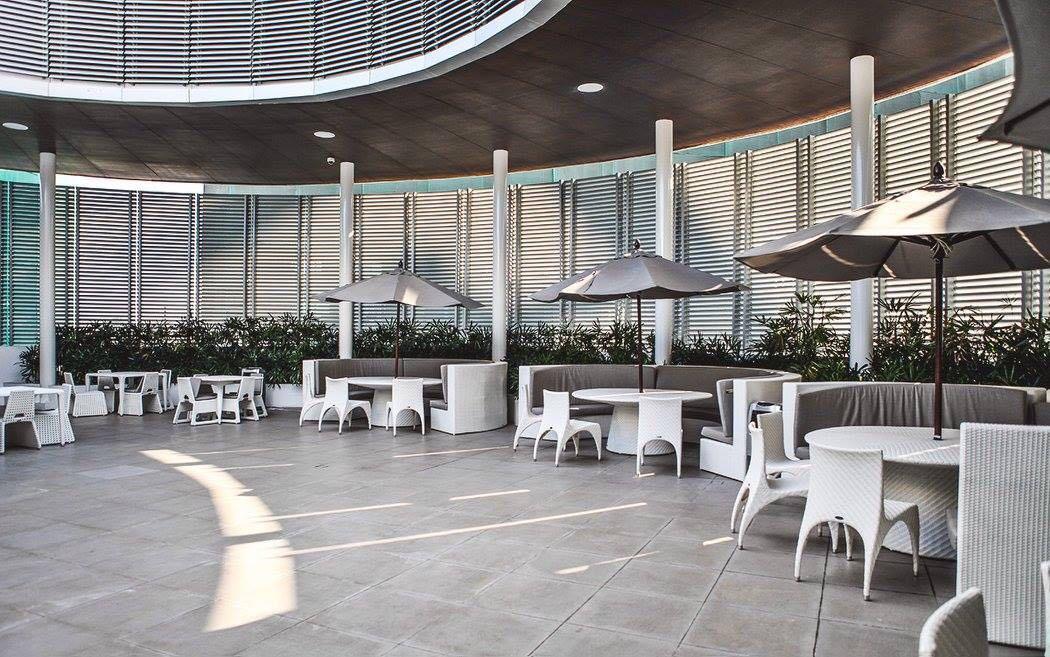 Azure Urban Beach Resort Manila By Radlett Eksteriør billede